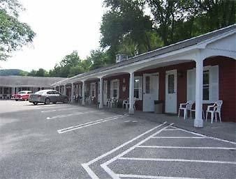 Knights Inn Bennington Buitenkant foto
